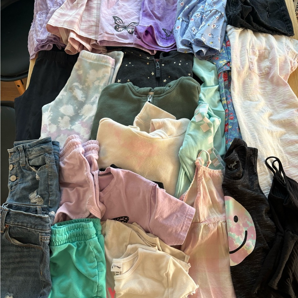 24 piece lot girls size 8